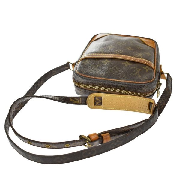 LOUIS VUITTON Danube Shoulder Bag - Picture 6 of 16